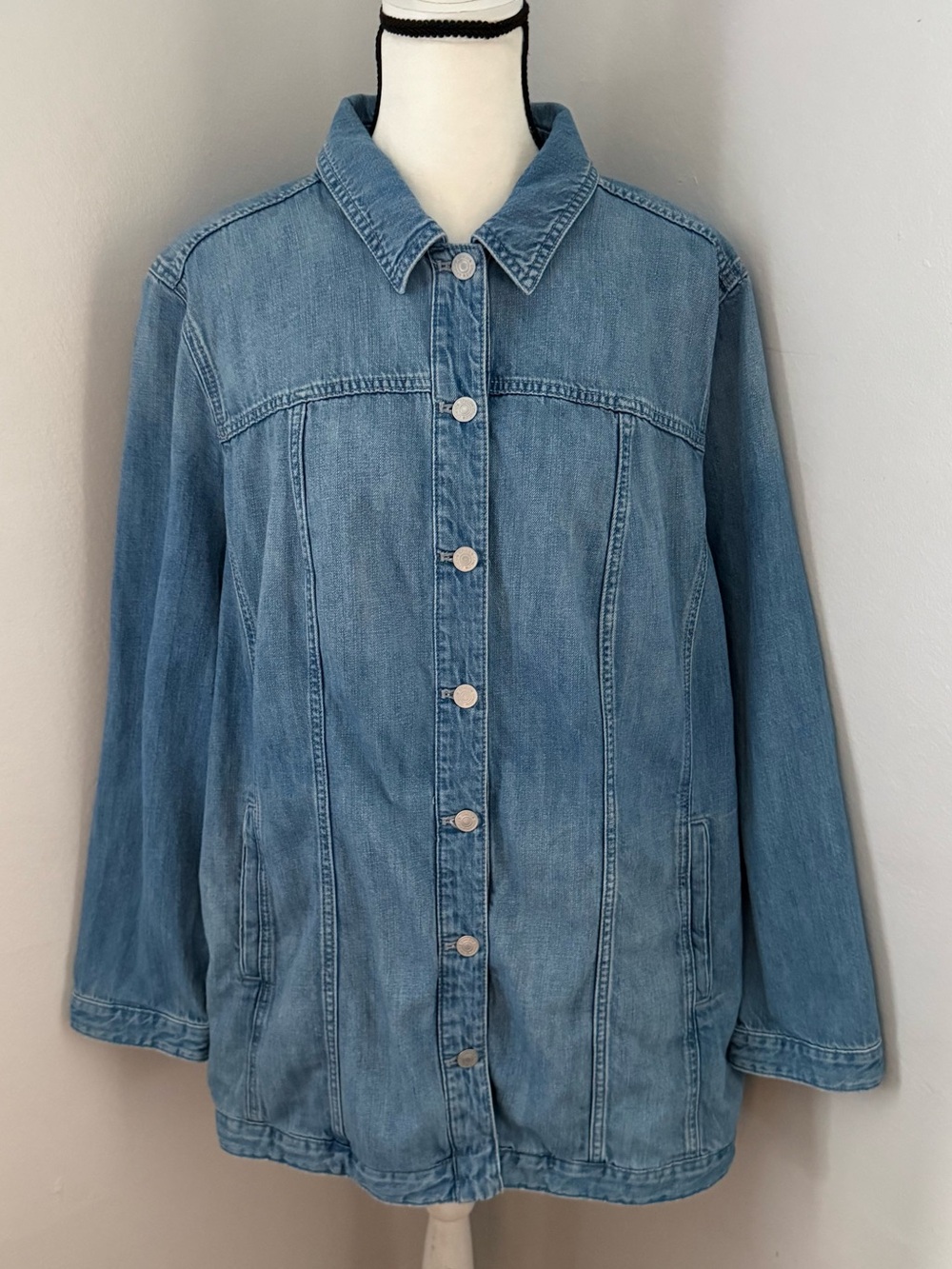 Chico's Elongated Delphine Cotton-Linen Blend Denim Chore Jacket Size 4 20 / 22